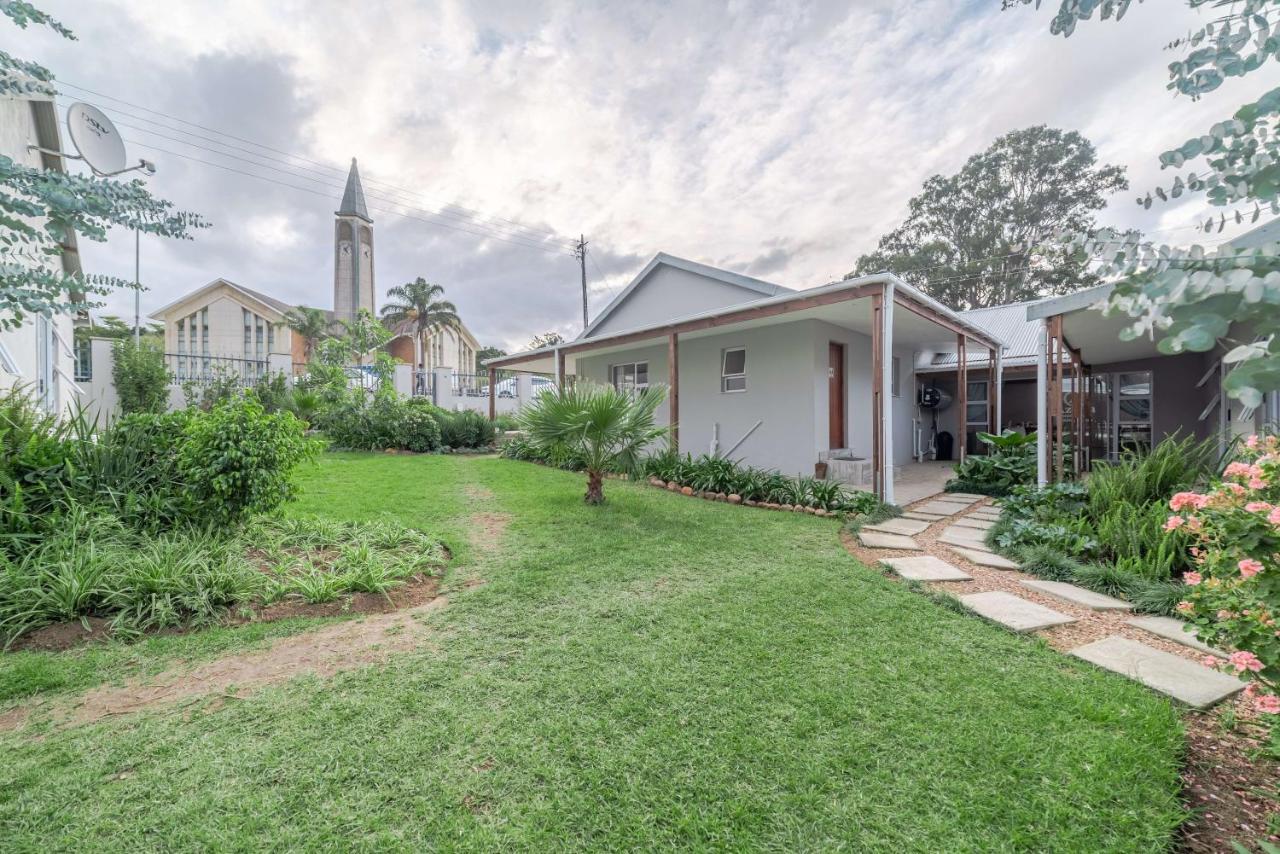 Azaria Guesthouse Swellendam Eksteriør bilde