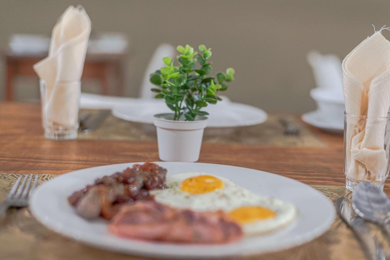 Azaria Guesthouse Swellendam Eksteriør bilde