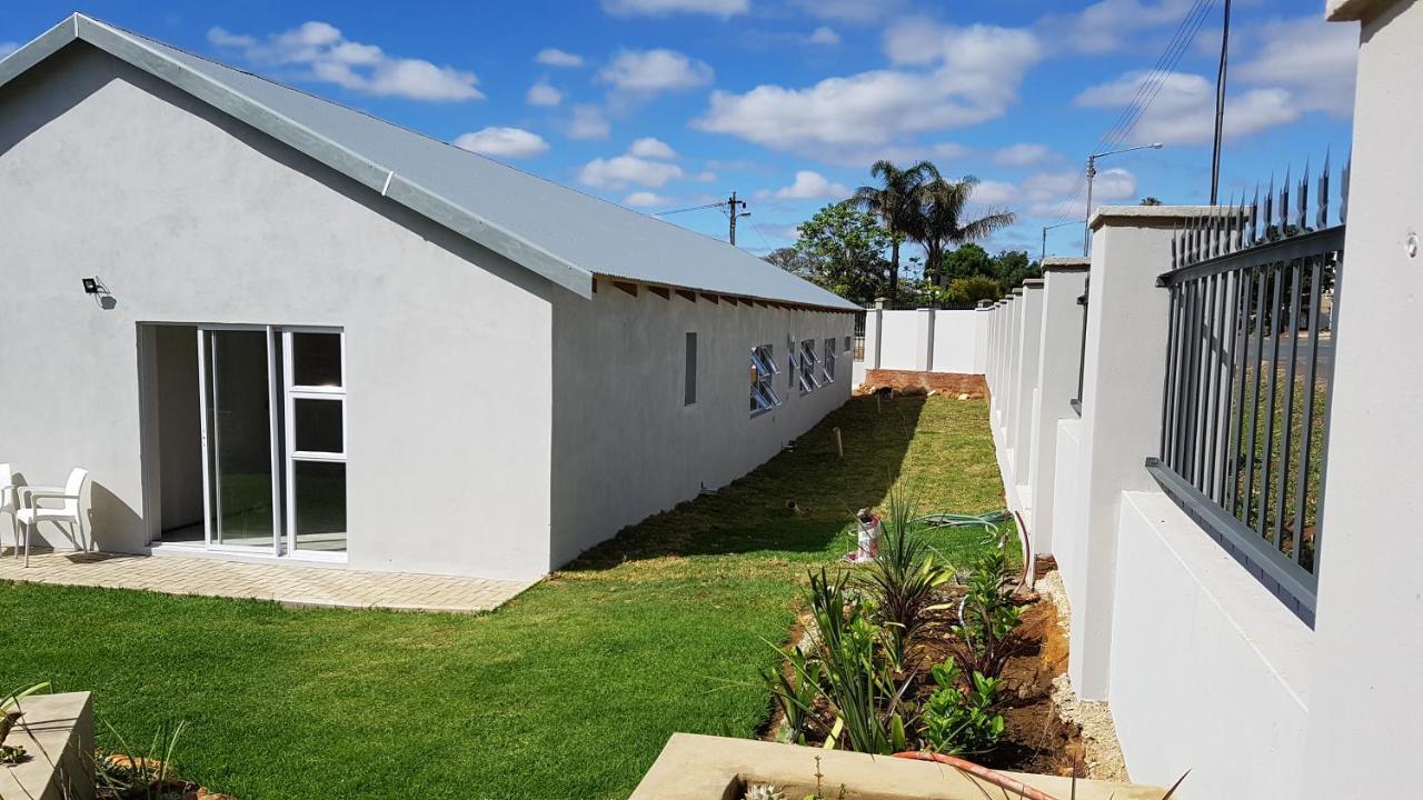 Azaria Guesthouse Swellendam Eksteriør bilde
